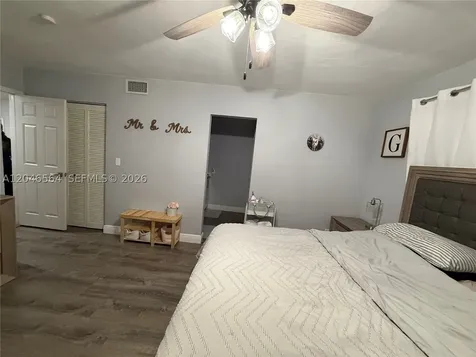 7151 W 3rd Court Hialeah FL 33014