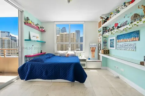 808 Brickell Key Drive Miami FL 33131