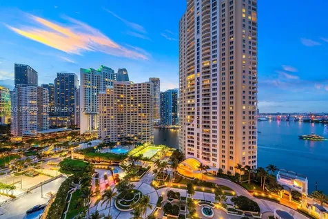 808 Brickell Key Drive Miami FL 33131
