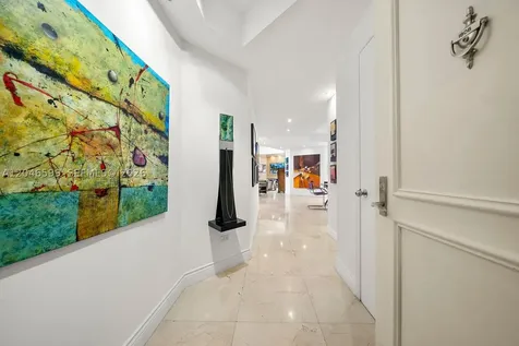 808 Brickell Key Drive Miami FL 33131