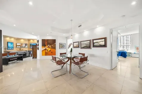 808 Brickell Key Drive Miami FL 33131