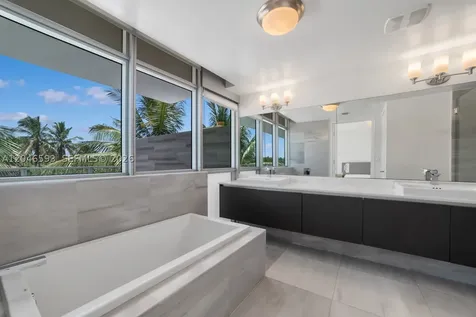 1201 20th Street Miami Beach FL 33139
