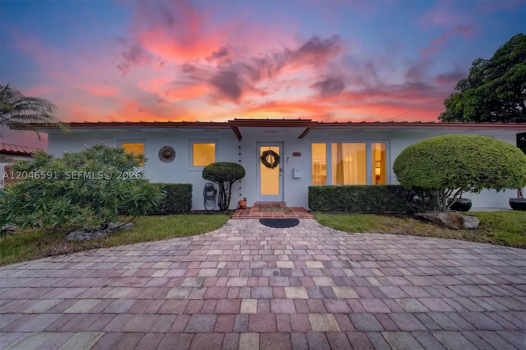 11180 SW 58th Terrace Miami FL 33173