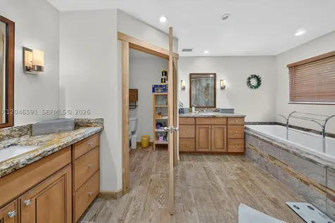 11180 SW 58th Terrace Miami FL 33173