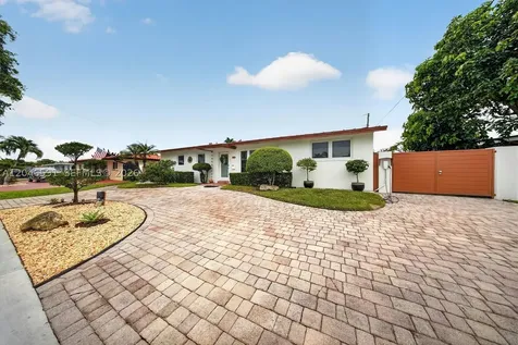 11180 SW 58th Terrace Miami FL 33173