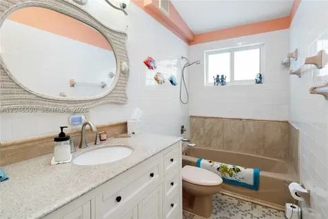1210 Cactus Street Key Largo FL 33037