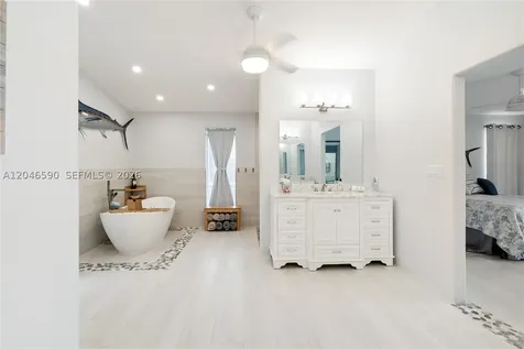 1210 Cactus Street Key Largo FL 33037