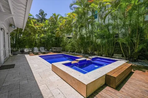 4734 Sunset Drive Miami FL 33143