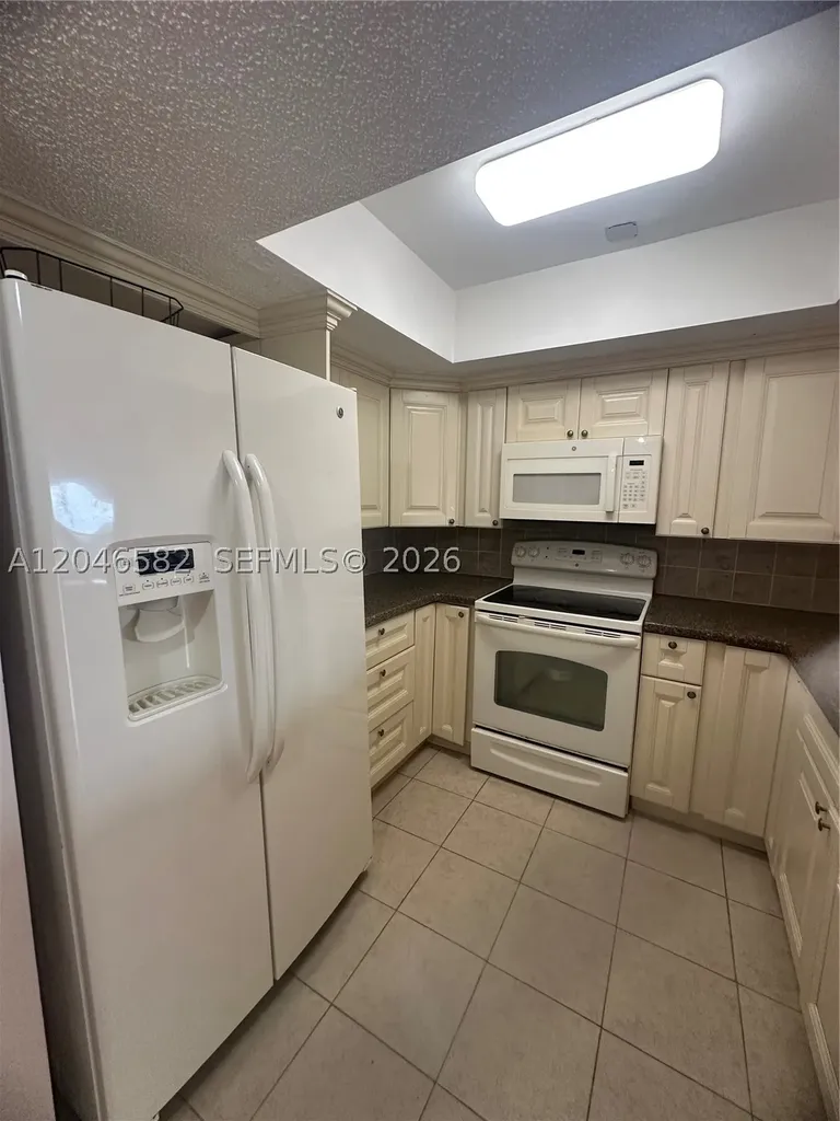 9500 SW 3rd Street Boca Raton FL 33428