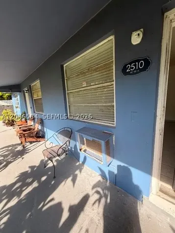 2510 NE 181st Street North Miami Beach FL 33160