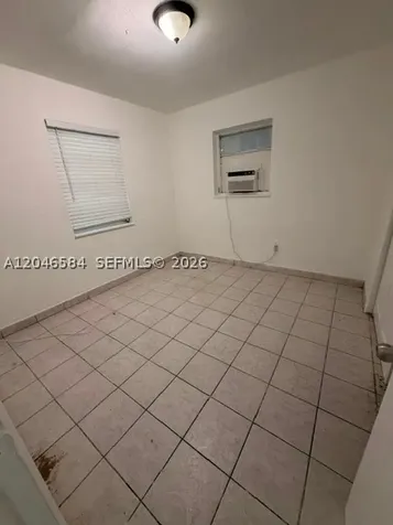 2510 NE 181st Street North Miami Beach FL 33160