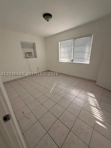 2510 NE 181st Street North Miami Beach FL 33160