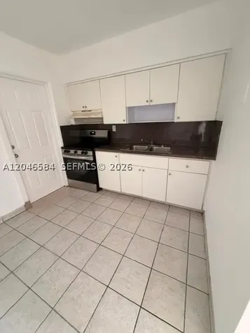 2510 NE 181st Street North Miami Beach FL 33160
