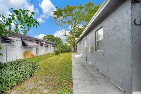 746 SW 4th Street Dania Beach FL 33004