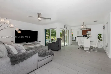 16736 SW 5th Way Weston FL 33326