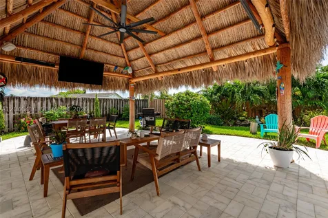 16736 SW 5th Way Weston FL 33326