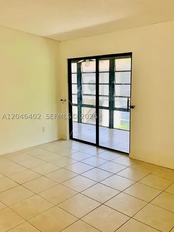 809 NE 199th Street Miami FL 33179