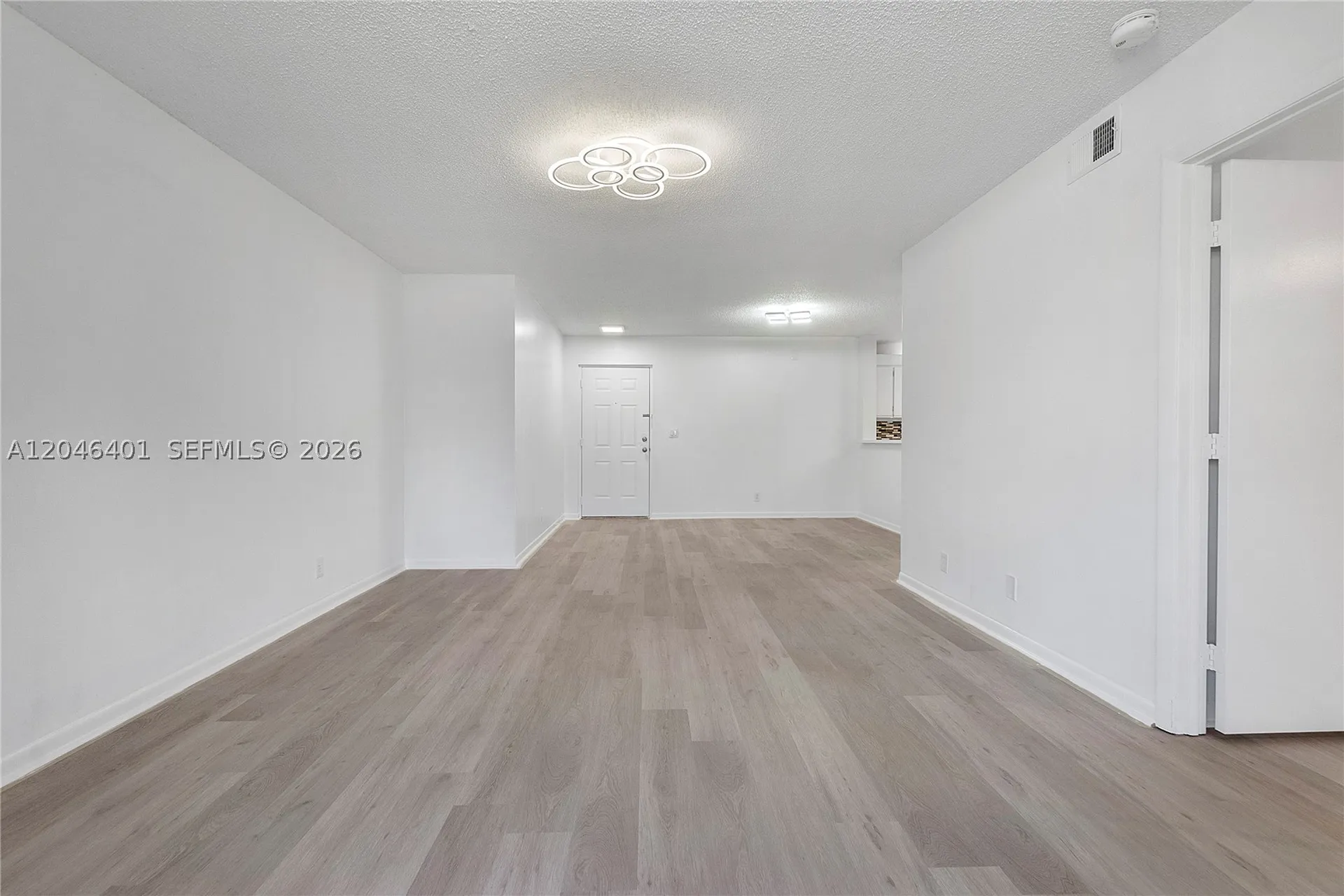 5661 Riverside Drive Coral Springs FL 33067