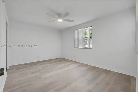 5661 Riverside Drive Coral Springs FL 33067