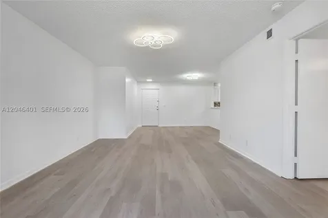 5661 Riverside Drive Coral Springs FL 33067