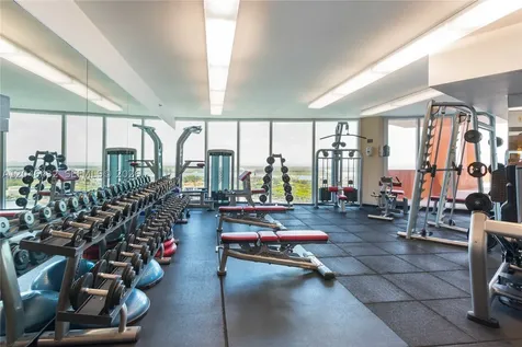 300 S Pointe Drive Miami Beach FL 33139