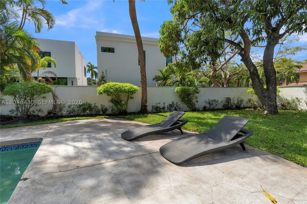 549 NE 12th Avenue Fort Lauderdale FL 33301