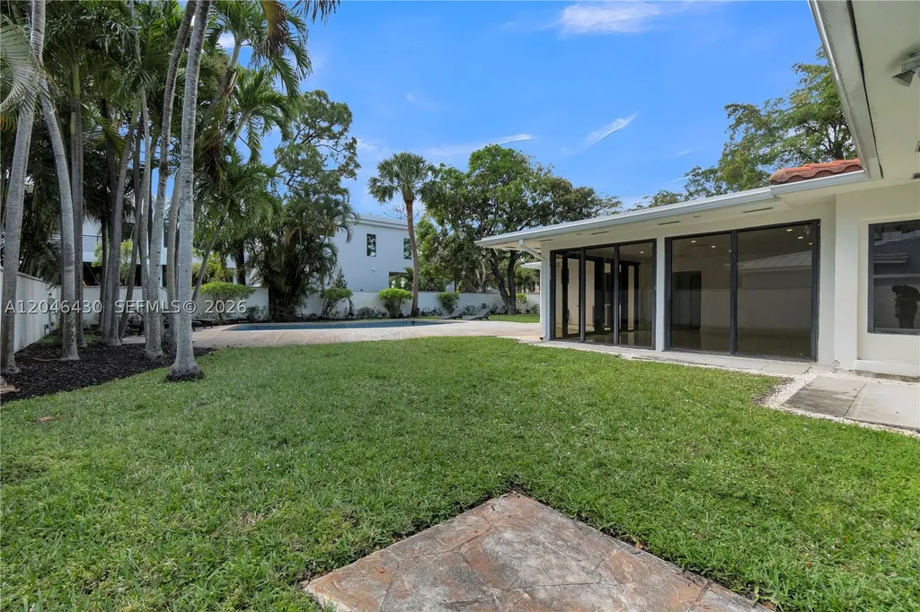 549 NE 12th Avenue Fort Lauderdale FL 33301