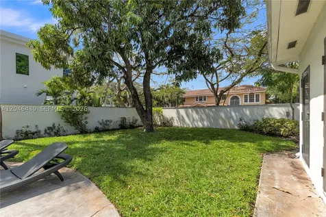 549 NE 12th Avenue Fort Lauderdale FL 33301