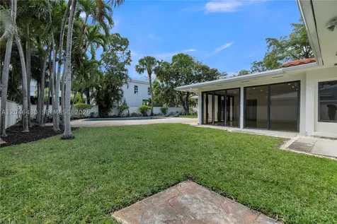 549 NE 12th Avenue Fort Lauderdale FL 33301