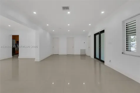 549 NE 12th Avenue Fort Lauderdale FL 33301