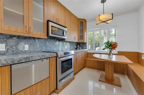 549 NE 12th Avenue Fort Lauderdale FL 33301