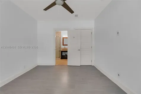 549 NE 12th Avenue Fort Lauderdale FL 33301