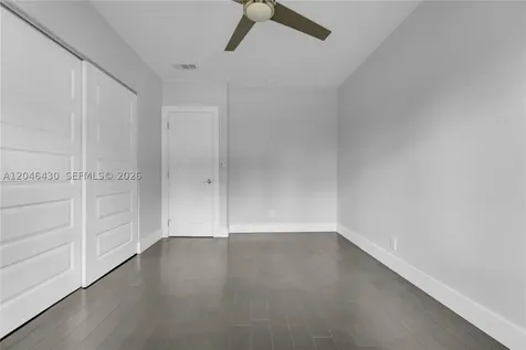 549 NE 12th Avenue Fort Lauderdale FL 33301