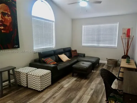 8769 SW 215th Terrace Cutler Bay FL 33189