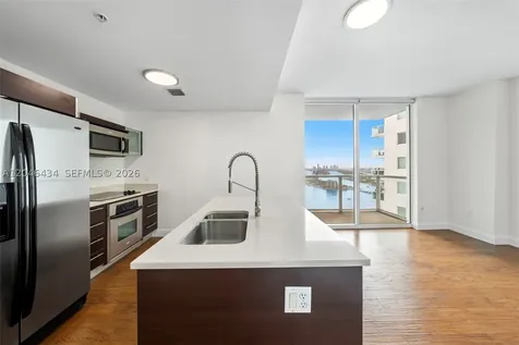 1900 N Bayshore Drive Miami FL 33132