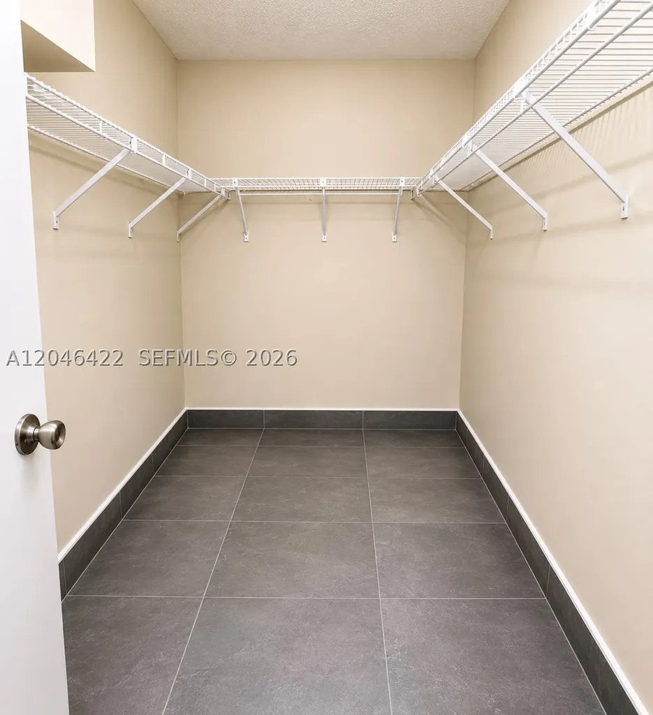 3660 N 56th Avenue Hollywood FL 33021