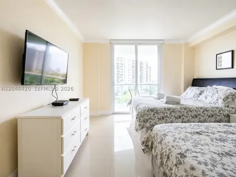 19370 Collins Avenue Sunny Isles Beach FL 33160