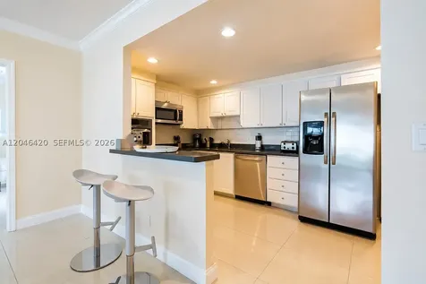 19370 Collins Avenue Sunny Isles Beach FL 33160