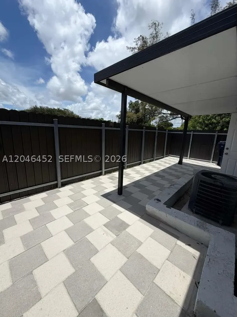 1049 NW 95th Street Miami FL 33150