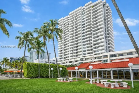 2555 Collins Avenue Miami Beach FL 33140