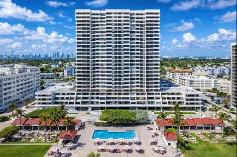 2555 Collins Avenue Miami Beach FL 33140