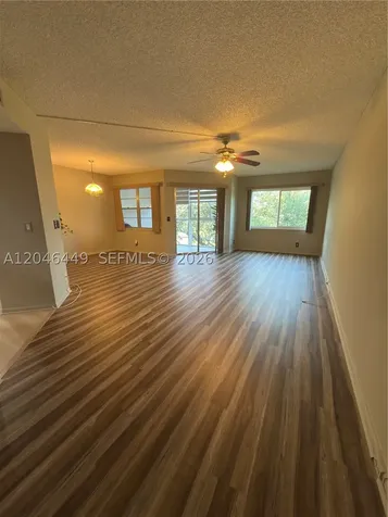 1300 SW 125th Avenue Pembroke Pines FL 33027