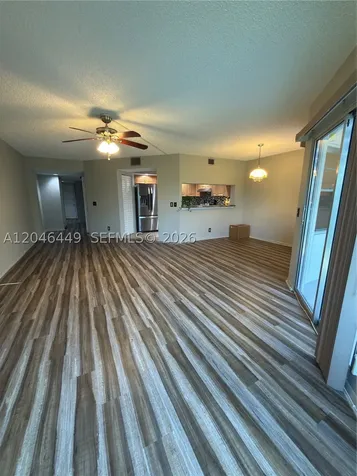 1300 SW 125th Avenue Pembroke Pines FL 33027