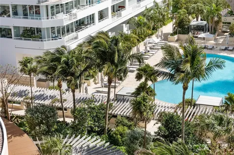 300 S Pointe Drive Miami Beach FL 33139