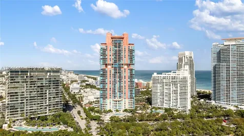 300 S Pointe Drive Miami Beach FL 33139