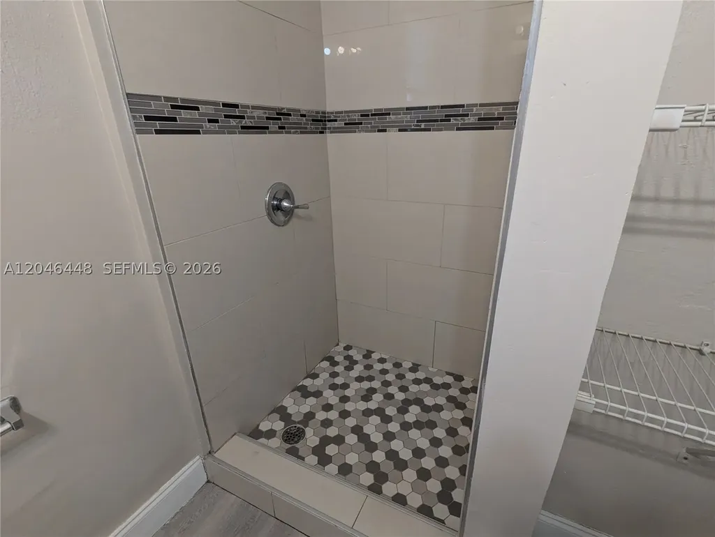 2300 Douglas Street Hollywood FL 33020