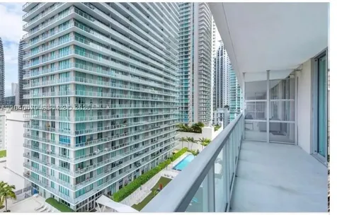 79 SW 12th Street Miami FL 33130