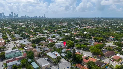 Miami FL 33135