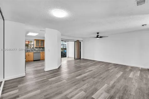 3405 Emerald Oaks Drive Hollywood FL 33021