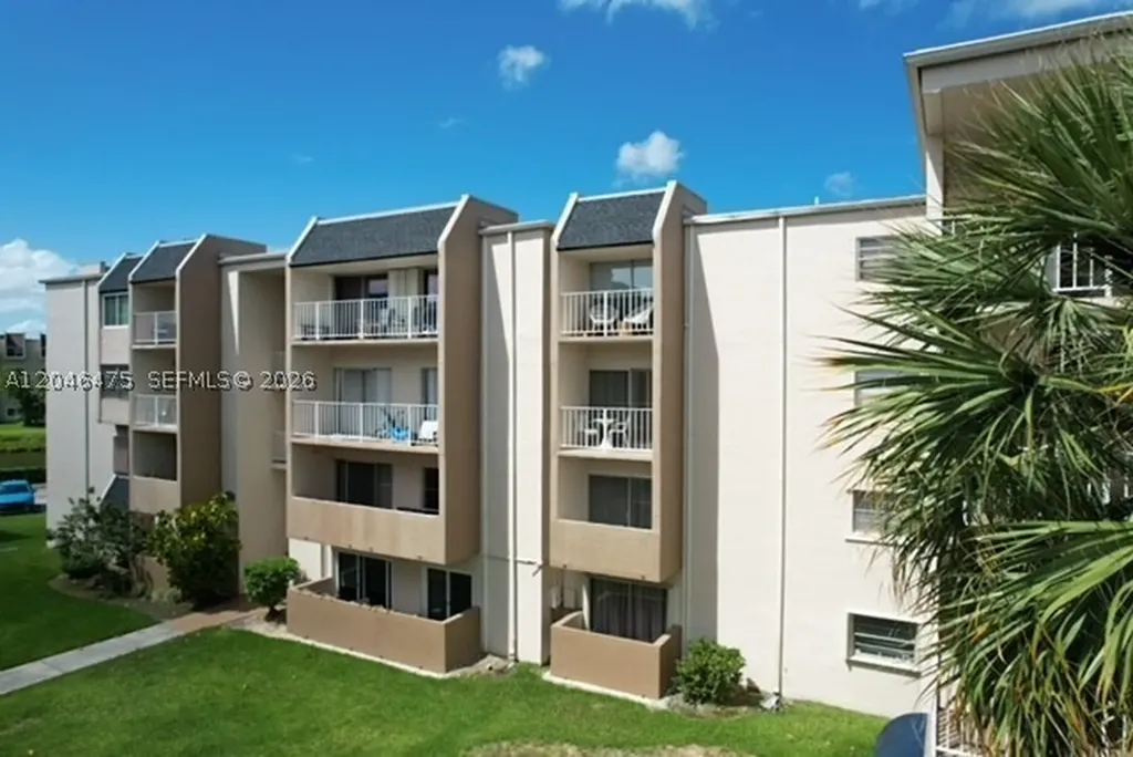 7715 SW 86th Street Miami FL 33143